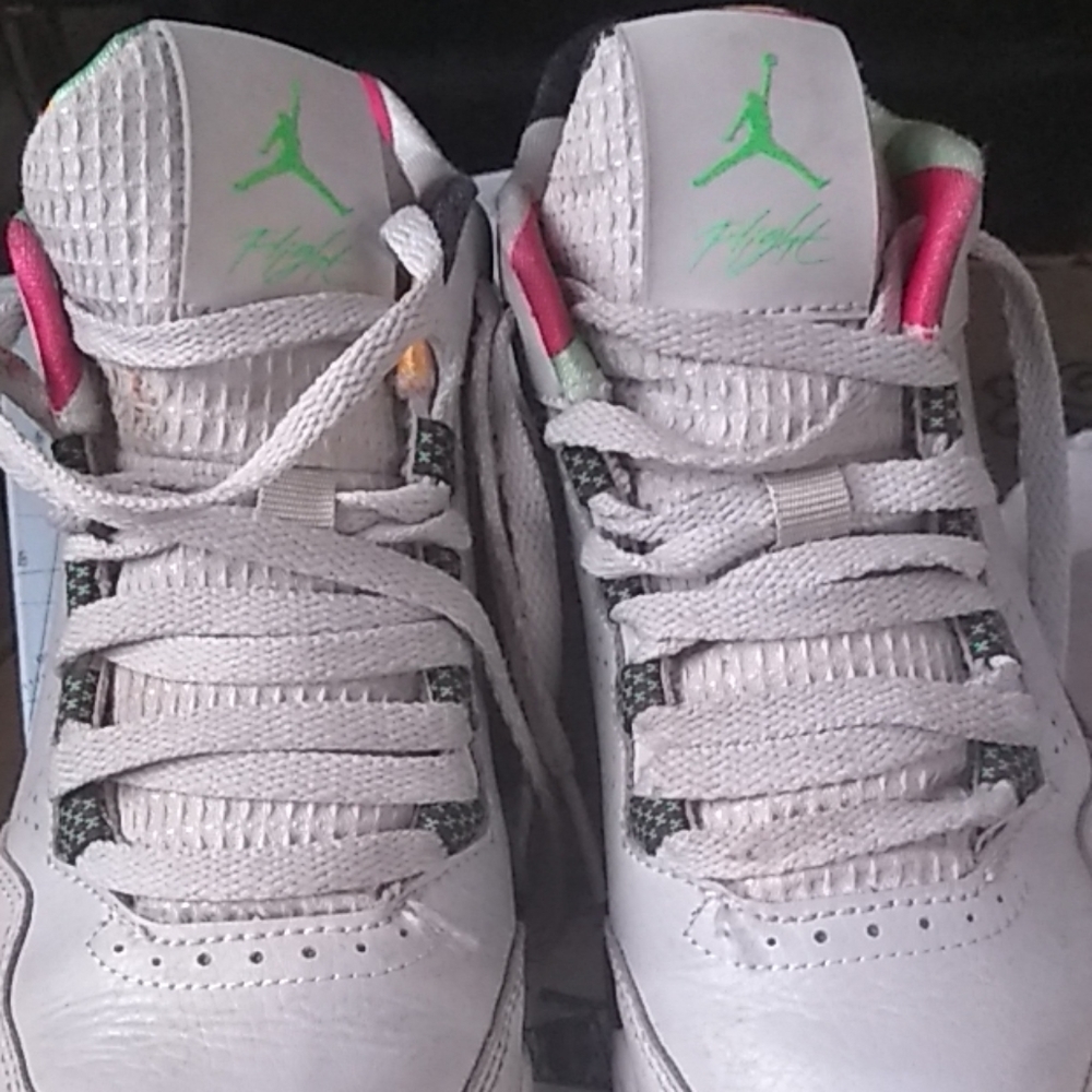 Kids jordans